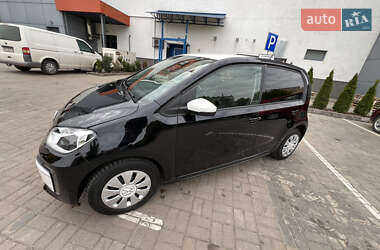 Хэтчбек Volkswagen e-Up 2021 в 