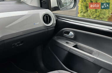 Хетчбек Volkswagen e-Up 2021 в 
