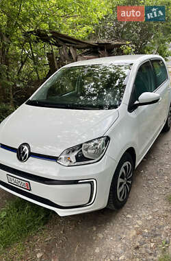 Хетчбек Volkswagen e-Up 2023 в 