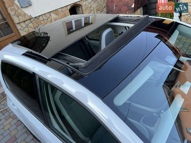 Хэтчбек Volkswagen e-Up 2014 в Львове