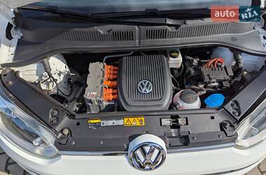 Хетчбек Volkswagen e-Up 2013 в 