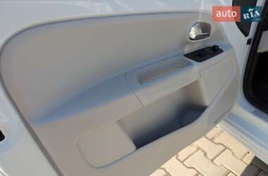 Хетчбек Volkswagen e-Up 2013 в 