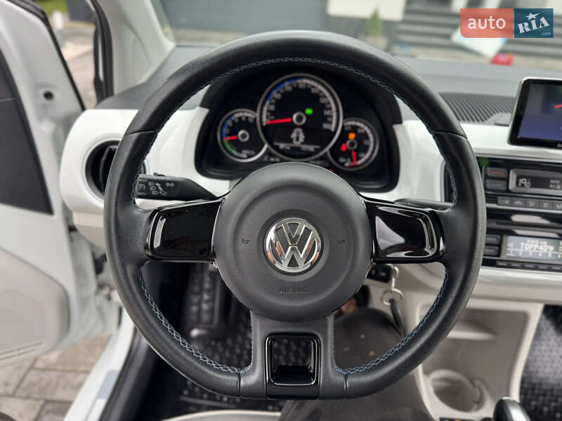 Хэтчбек Volkswagen e-Up 2014 в Ровно