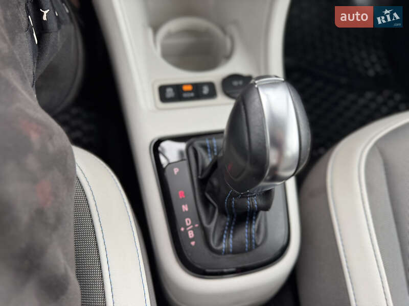 Хэтчбек Volkswagen e-Up 2014 в Ровно