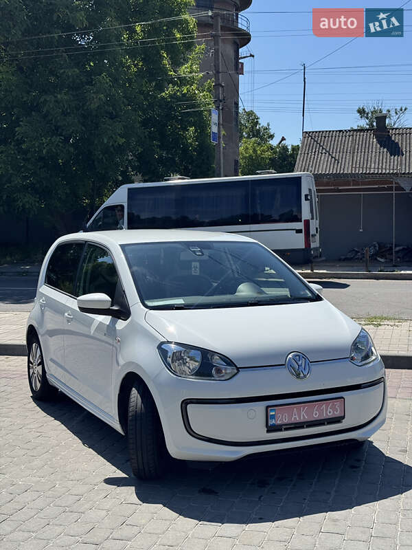 Хетчбек Volkswagen e-Up 2013 в Кам'янець-Подільському