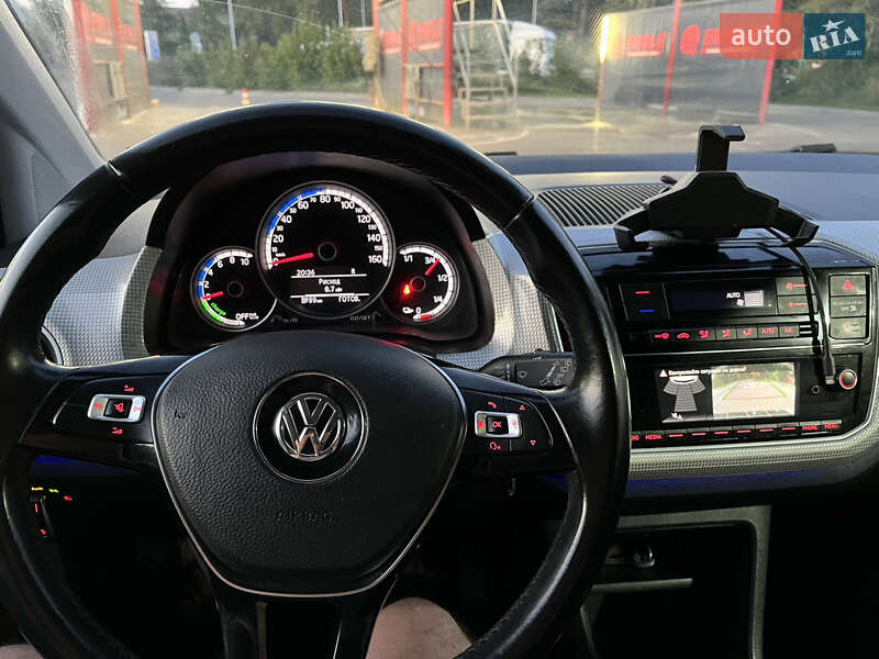 Хэтчбек Volkswagen e-Up 2018 в Виннице