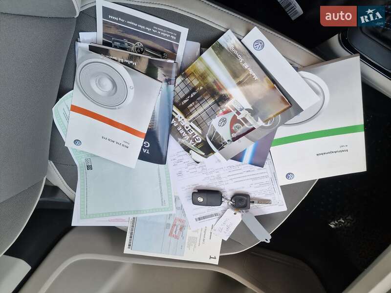 Хэтчбек Volkswagen e-Up 2014 в Львове