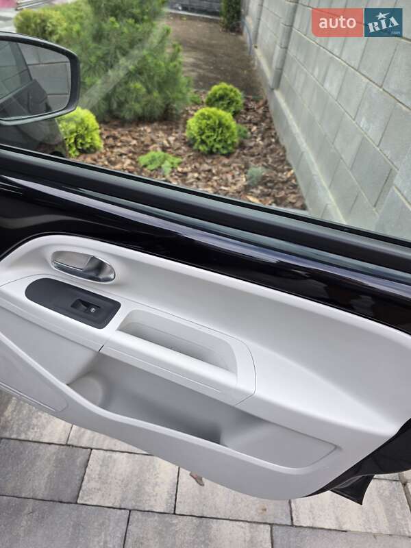 Хэтчбек Volkswagen e-Up 2015 в Ровно фото 17 Хэтчбек Volkswagen e-Up 2015 в Ровно