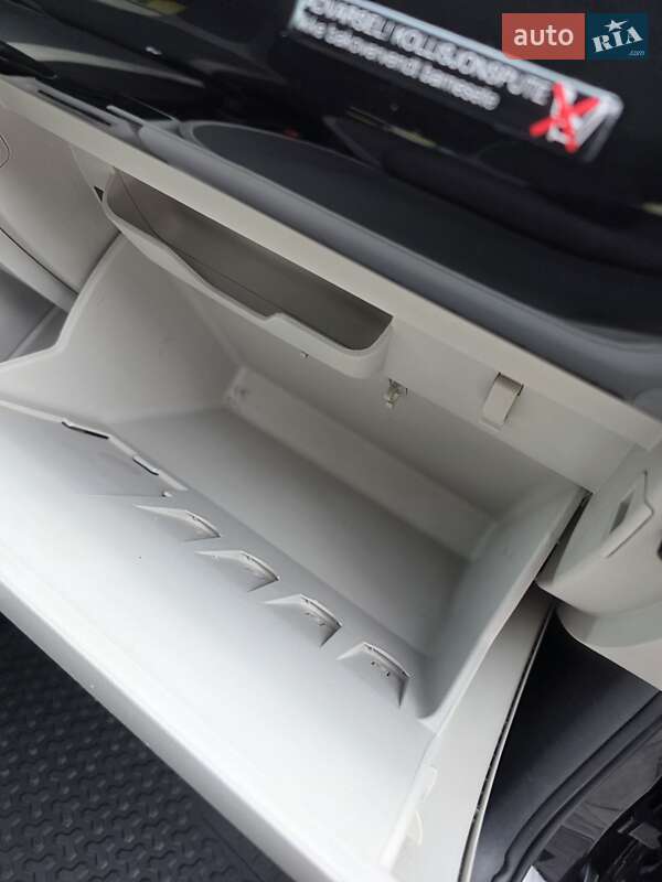 Хэтчбек Volkswagen e-Up 2015 в Ровно фото 22 Хэтчбек Volkswagen e-Up 2015 в Ровно