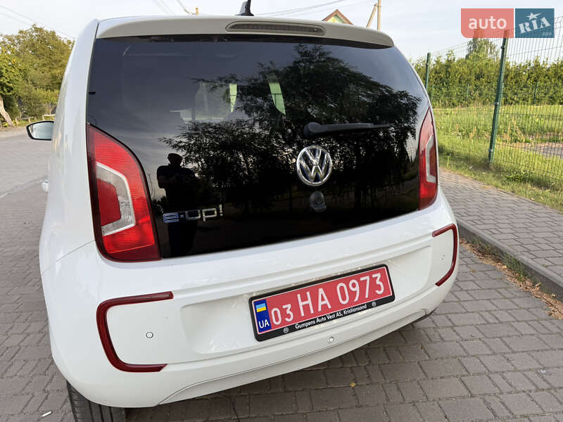 Хетчбек Volkswagen e-Up 2014 в Львові фото 24 Хетчбек Volkswagen e-Up 2014 в Львові