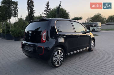 Хэтчбек Volkswagen e-Up 2015 в 