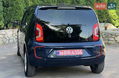 Хэтчбек Volkswagen e-Up 2015 в 