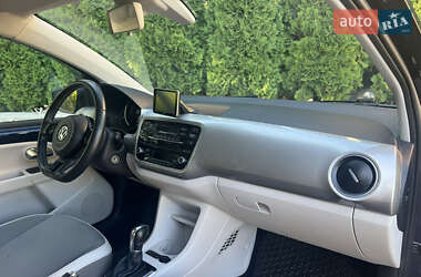 Хэтчбек Volkswagen e-Up 2015 в 