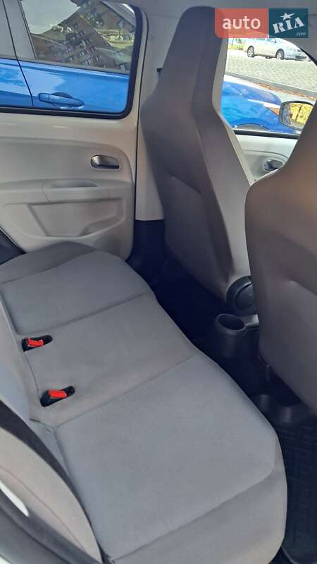 Хэтчбек Volkswagen e-Up 2014 в Луцке фото 9 Хэтчбек Volkswagen e-Up 2014 в Луцке