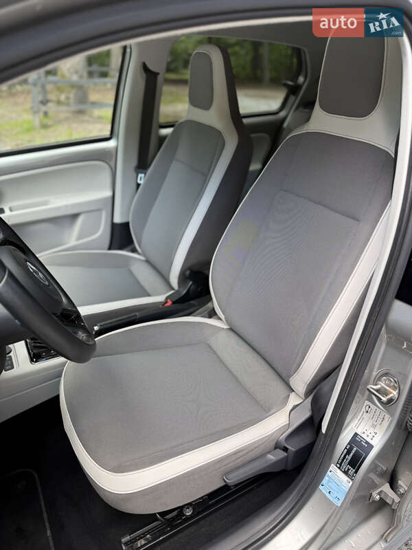 Хэтчбек Volkswagen e-Up 2014 в Бродах