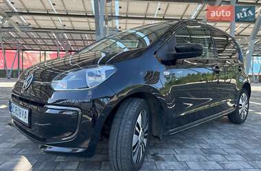 Хэтчбек Volkswagen e-Up 2013 в 