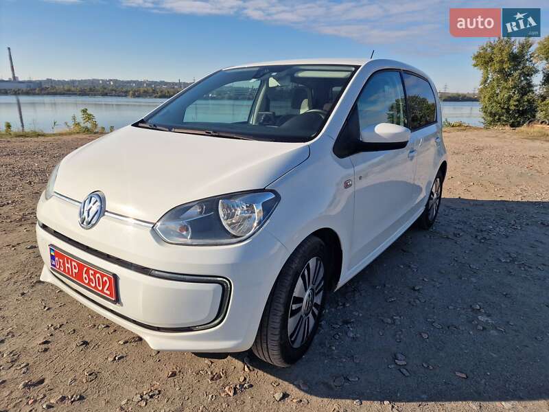 Хэтчбек Volkswagen e-Up 2015 в Днепре