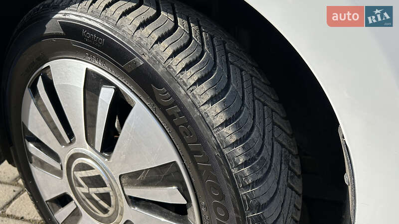 Хэтчбек Volkswagen e-Up 2021 в Мукачево фото 50 Хэтчбек Volkswagen e-Up 2021 в Мукачево