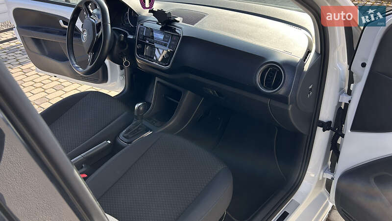 Хэтчбек Volkswagen e-Up 2021 в Мукачево фото 62 Хэтчбек Volkswagen e-Up 2021 в Мукачево