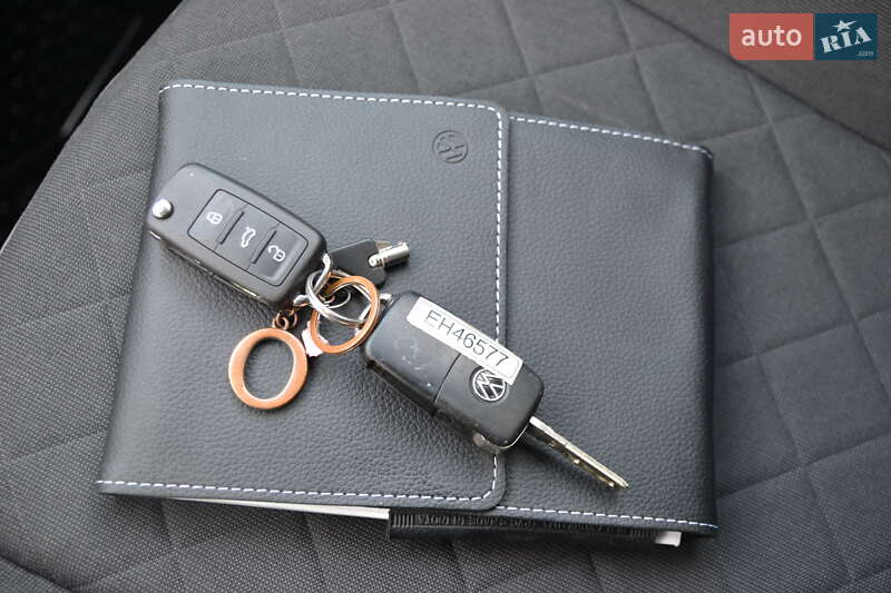 Хэтчбек Volkswagen e-Up 2021 в Луцке