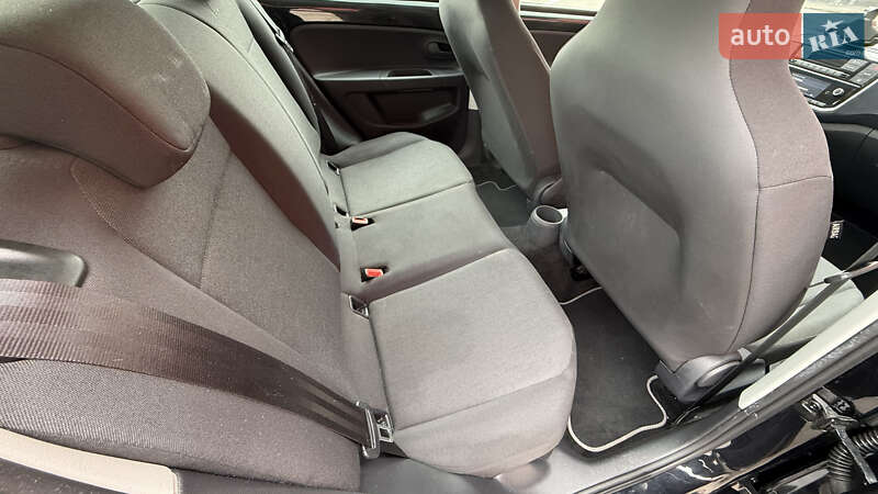 Хетчбек Volkswagen e-Up 2021 в Києві