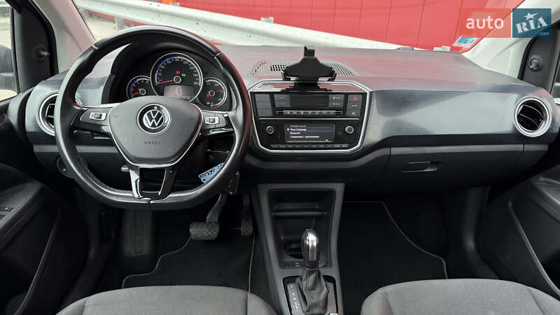 Хетчбек Volkswagen e-Up 2021 в Києві