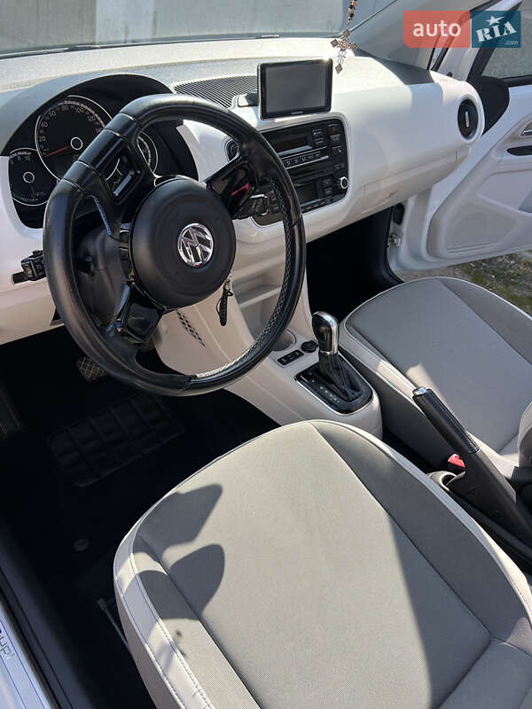 Хэтчбек Volkswagen e-Up 2014 в Житомире фото 3 Хэтчбек Volkswagen e-Up 2014 в Житомире