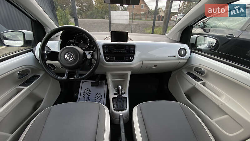 Хэтчбек Volkswagen e-Up 2015 в Луцке фото 52 Хэтчбек Volkswagen e-Up 2015 в Луцке