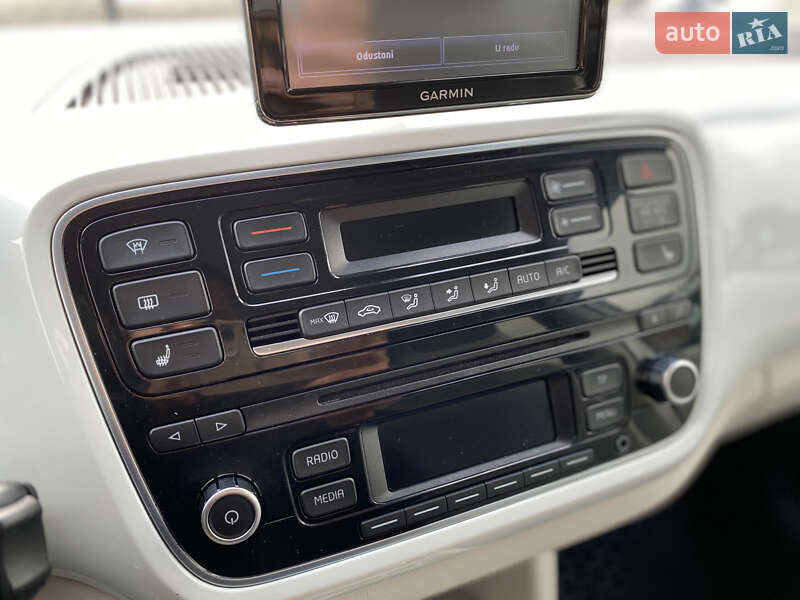 Хэтчбек Volkswagen e-Up 2015 в Луцке фото 60 Хэтчбек Volkswagen e-Up 2015 в Луцке