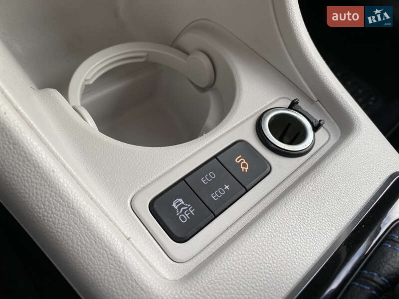 Хэтчбек Volkswagen e-Up 2015 в Луцке фото 62 Хэтчбек Volkswagen e-Up 2015 в Луцке