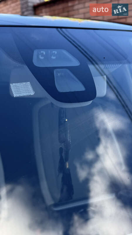 Хэтчбек Volkswagen e-Up 2015 в Виннице фото 9 Хэтчбек Volkswagen e-Up 2015 в Виннице