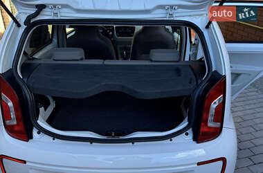 Хэтчбек Volkswagen e-Up 2015 в 