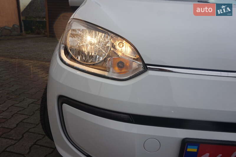 Хетчбек Volkswagen e-Up 2013 в Самборі фото 22 Хетчбек Volkswagen e-Up 2013 в Самборі