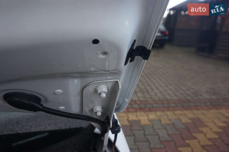 Хетчбек Volkswagen e-Up 2013 в Самборі фото 54 Хетчбек Volkswagen e-Up 2013 в Самборі