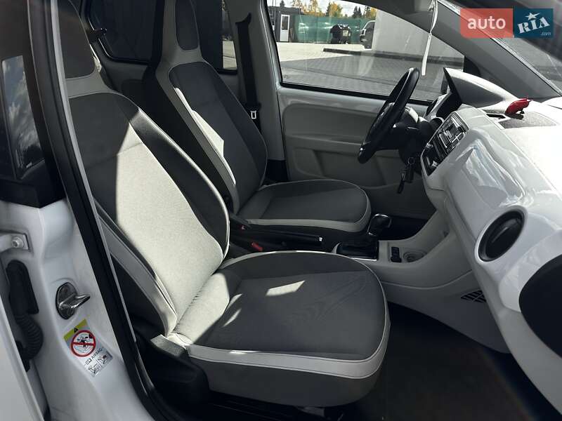 Хэтчбек Volkswagen e-Up 2014 в Львове фото 28 Хэтчбек Volkswagen e-Up 2014 в Львове