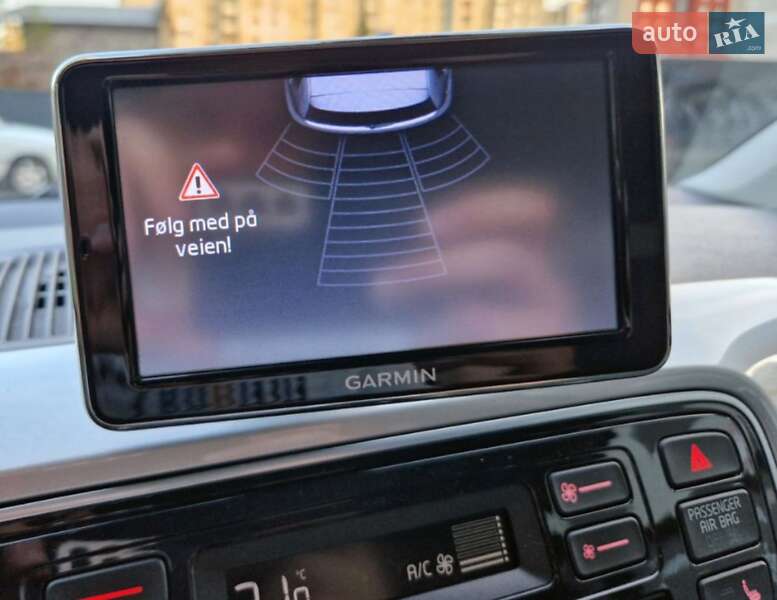 Хэтчбек Volkswagen e-Up 2014 в Кривом Роге фото 9 Хэтчбек Volkswagen e-Up 2014 в Кривом Роге