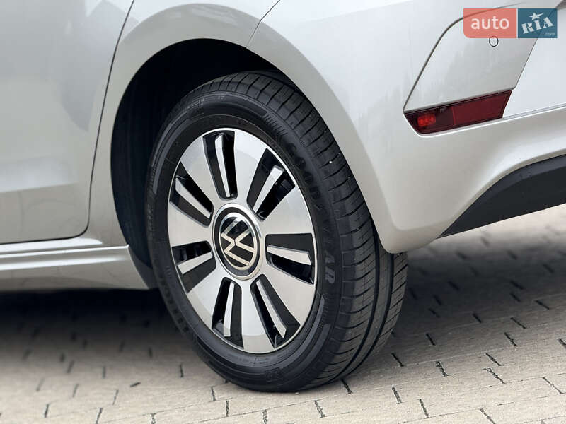 Хэтчбек Volkswagen e-Up 2021 в Дрогобыче
