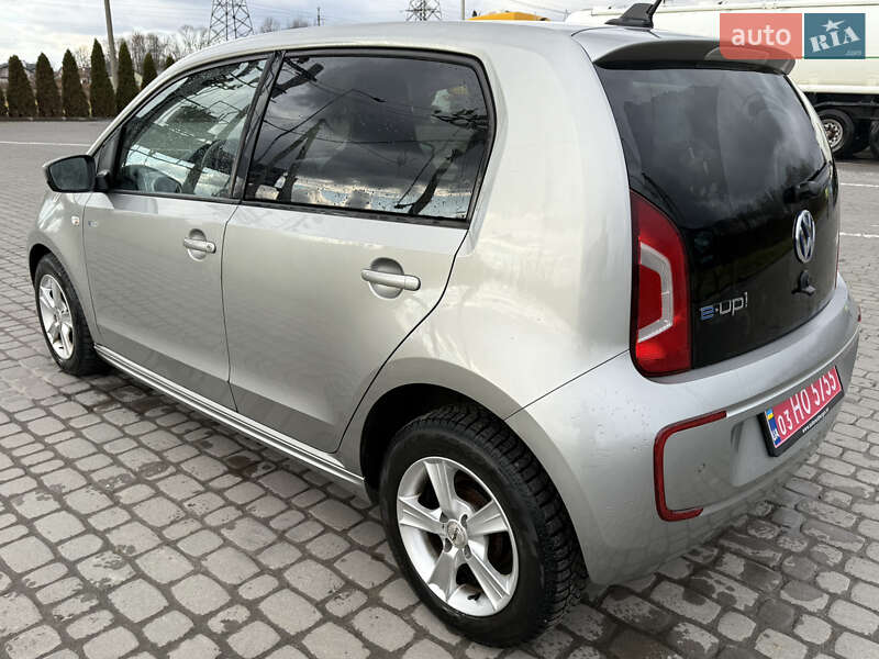 Хэтчбек Volkswagen e-Up 2014 в Львове