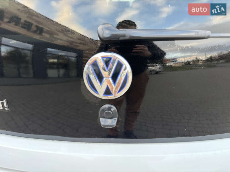 Хэтчбек Volkswagen e-Up 2013 в Владимире фото 21 Хэтчбек Volkswagen e-Up 2013 в Владимире