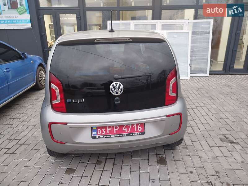 Хэтчбек Volkswagen e-Up 2014 в Львове фото 5 Хэтчбек Volkswagen e-Up 2014 в Львове