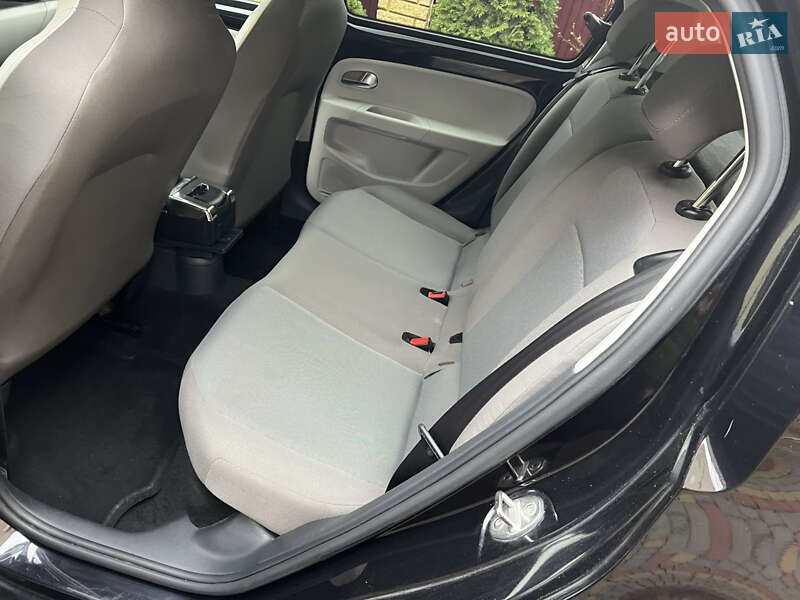 Хэтчбек Volkswagen e-Up 2014 в Львове фото 142 Хэтчбек Volkswagen e-Up 2014 в Львове