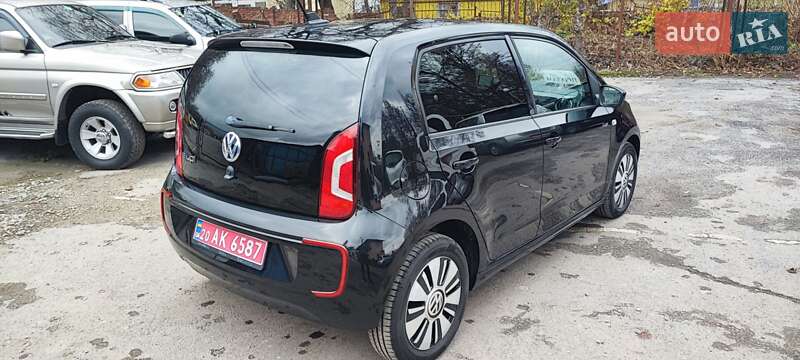 Хэтчбек Volkswagen e-Up 2015 в Каменец-Подольском