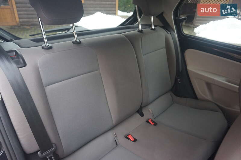 Хэтчбек Volkswagen e-Up 2014 в Самборе