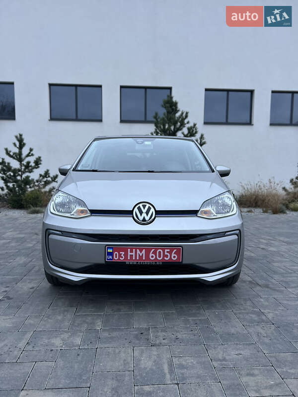 Хетчбек Volkswagen e-Up 2017 в Луцьку
