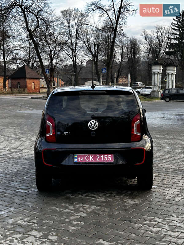Хетчбек Volkswagen e-Up 2014 в Дрогобичі