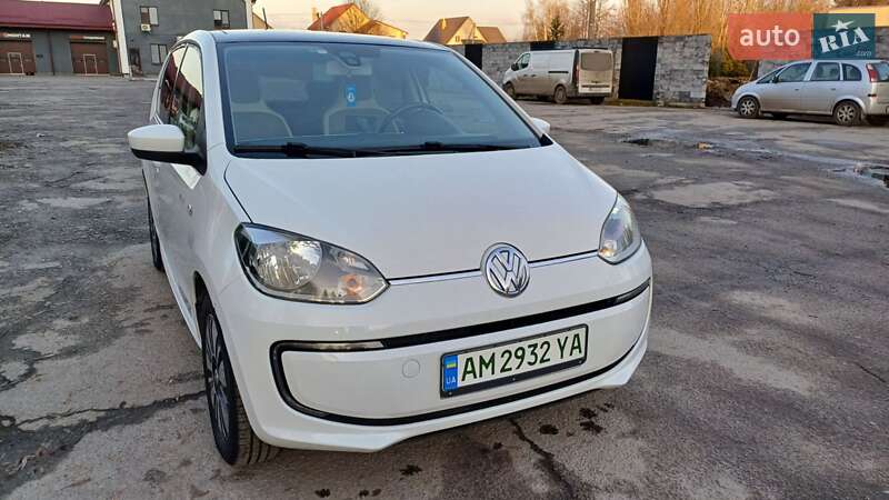 Хэтчбек Volkswagen e-Up 2013 в Звягеле фото 2 Хэтчбек Volkswagen e-Up 2013 в Звягеле
