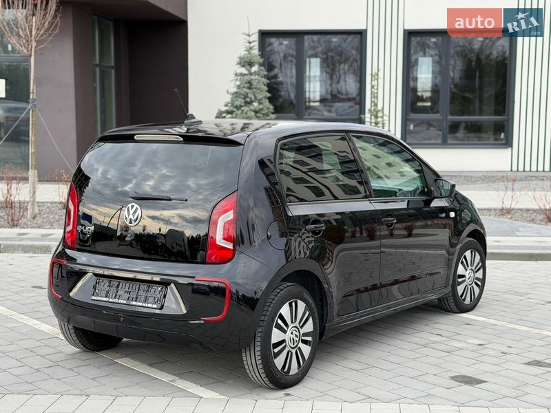 Хетчбек Volkswagen e-Up 2013 в Городку