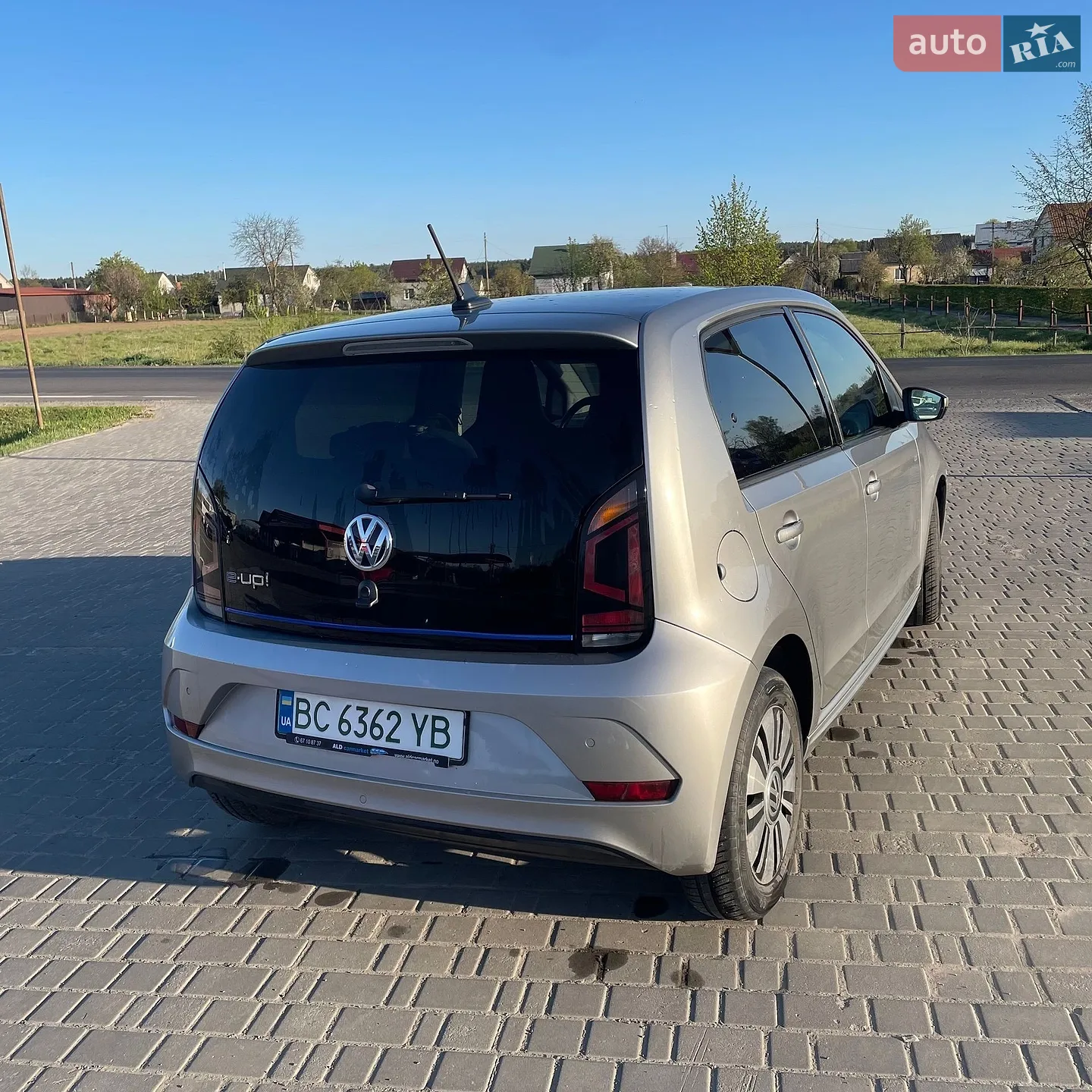 2017 Volkswagen up! - мініатюра 11