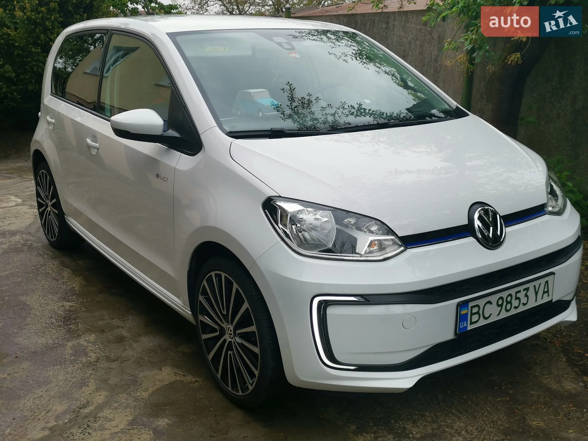 2019 Volkswagen up! - фото 1
