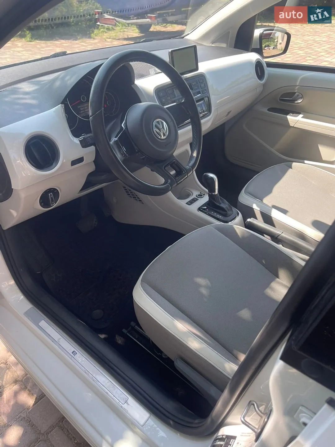 2013 Volkswagen up! - мініатюра 16